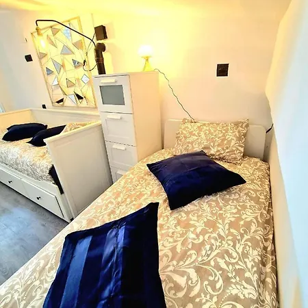 Sky Level Loft Apartment Sierra Nevada
