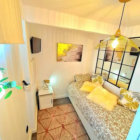 Sky Level Loft *
